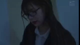 大白天跑去別人院子裡露天操逼_還被監視器錄了起來_